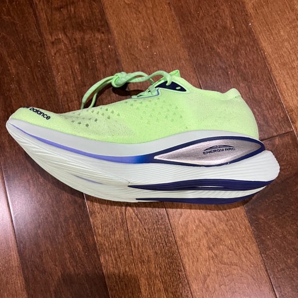 New Balance Fuel Cell Super Comp Trainer NWOT - Picture 6 of 6